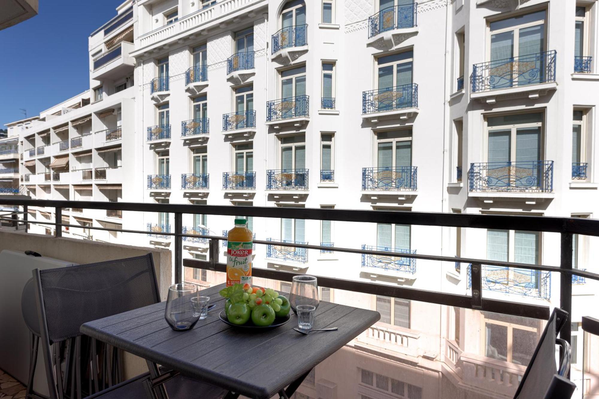 L'Unique Maubourg - Next Hotel Martinez - Terrasse Κάννες Εξωτερικό φωτογραφία